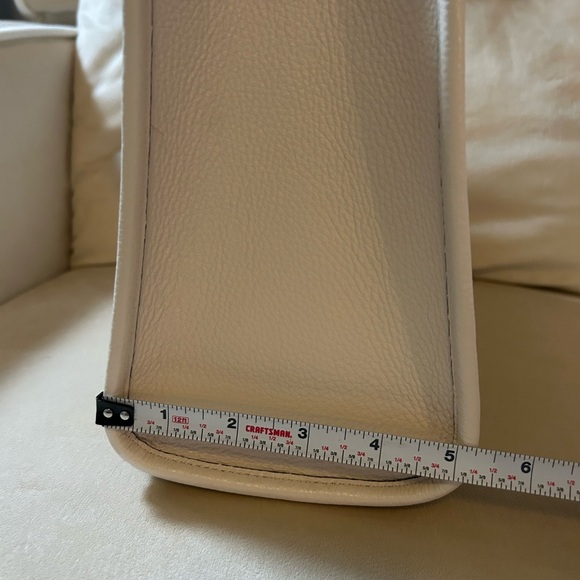 Coach Dempsey Carryall - Picture 7 of 7